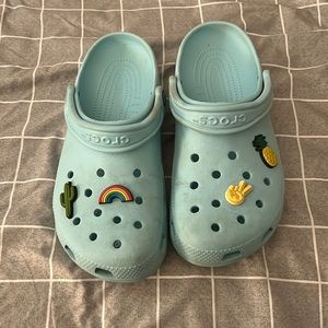 COPY - Light Blue Crocs + Gibbets (4)